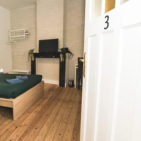 Cozy And Confortable Room Near Brussels Central Station-2