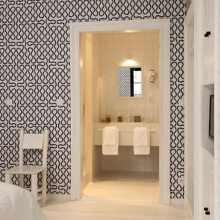 La Maison Haute Guesthouse-3